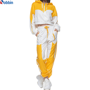 Conjunto Deportivo de 2 Piezas con Capucha para Hombre, Ecológico, 100% Algodón, Bloques de Color, Manga Larga, Corte Regular, Ropa Casual de Invierno, Blanco y Amarillo - Product Image 2
