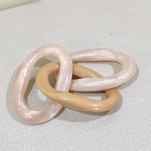 Cadena de Resina Ligera de Calidad de Exportación para Uso Decorativo, Perfecta para Decoración de Habitaciones y Fiestas, a Precio de Mayoreo - Product Image 6