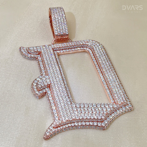 Colgante de letra D con moissanita VVS1 totalmente engastada, colgante de letra personalizado, joyería hip hop, colgante personalizado para rapero - Product Image 4