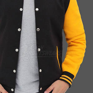 Veste universitaire pour homme inspirée du style collégial, conçue pour le confort, la chaleur et un style décontracté intemporel - Product Image 6
