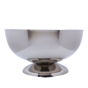 Ensemble de bols sur piédestal en métal doré, bord festonné, bols décoratifs élégants, design rond pour bar et événements - Product Image 6