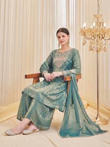 Nouvel ensemble de costume TENNECY pour femme, haut de soirée et pantalon palazzo en soie brodée lourde avec dupatta, toutes saisons - Product Image 3