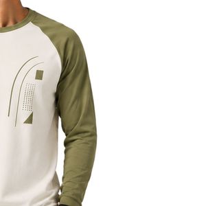 Camiseta de Manga Larga Raglán Blanca y Verde Oliva para Hombre, Cuello Redondo, Algodón Premium, Diseño Gráfico de Béisbol, Personalizable OEM, Ropa Urbana - Product Image 4