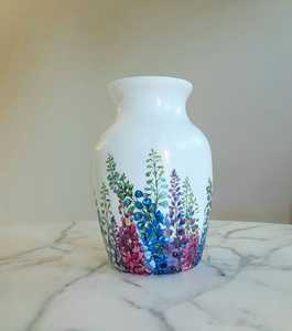 Vase en céramique bleu et blanc traditionnel avec motif floral, vase décoratif de table, peut contenir de l'eau - Product Image 2