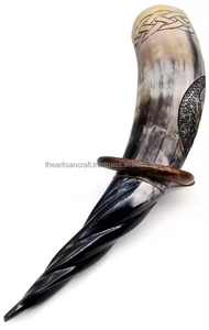 Authentique corne à boire pour les fêtes vikings Célébrations médiévales et boissons traditionnelles par Artisan Craft - Product Image 2