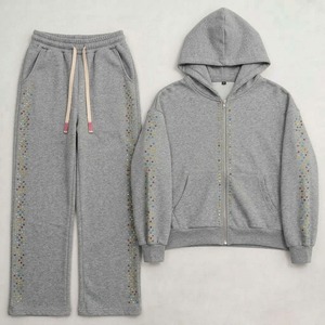 Ensemble de survêtement en molleton de coton épais de haute qualité avec sweat à capuche zippé personnalisé et pantalon de jogging orné de strass - Product Image 6