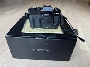 กล้องดิจิตอลมิเรอร์เลส HFT Professional X-T30 II ถ่ายวิดีโอ 4K/Full HD ระบบ DSLR APS-C หน้าจอ 3 นิ้ว เซ็นเซอร์ CMOS โฟกัสคงที่ รองรับ SD - Product Image 1