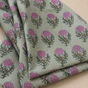 Tela de Algodón Estampada a Mano con Diseño Floral Buta en Verde Salvia y Rosa, Suave y Transpirable, para Confección de Kurta y Decoración del Hogar - Product Image 6