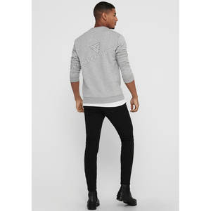 Pull sportif texturé à col rond et manches longues pour homme, coupe ample, 100 % coton molletonné, imprimé numériquement, design personnalisé OEM - Product Image 6