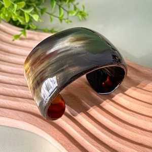 Women's Eco-Friendly High Quality Polished Modern Buffalo Horn Cuff Bangle Christmas Gift - Product Image 5
