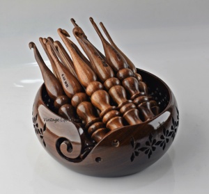 Sheesham Wood Simple Crochet Hooks <b>Set</b> 13 Natural Brown Hand Turned Ergonomic Knitting Crocheting Stand 6x4 Eco-Friendly - Product Image 5