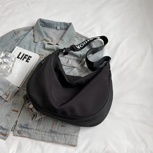 high quality selling canvas bag 2026 new simple nylon fabric crossbody bag Fashion women's shoulder bag - Product Image 2