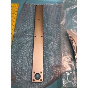Hitachi 2-815801-F Arm, Load, Swing, 8" - อุปกรณ์และอะไหล่เซมิคอนดักเตอร์ระดับโลกที่เชื่อถือได้ - Product Image 1