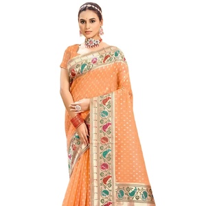 Hermoso Sari de seda de algodón con blusa Ropa india y pakistaní Venta en línea - Product Image 2