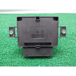 ECU และโมดูลคอมพิวเตอร์มือสองสำหรับรถยนต์ซีรีส์ 5 รุ่น EB685485601 - Product Image 2