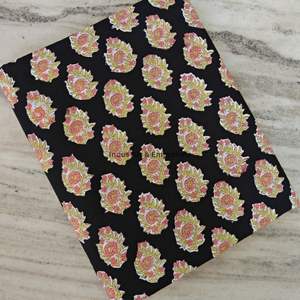 Tela de Algodón Cambray Estampada a Bloques 60x60, Tela de Algodón con Estampado Tradicional Jaipuri - Product Image 5