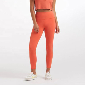 Leggings pour femmes de qualité supérieure OEM, taille haute, de la meilleure qualité, avec impression personnalisée, respirants, logo personnalisé, leggings pour femmes - Product Image 5