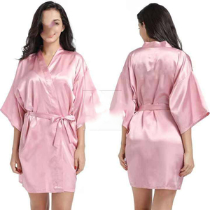 Capa de Peluquería de Alta Calidad, Personalizada para Clientes, Batas de Salón - Product Image 5