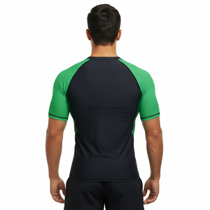 Maillot de compression de sport MMA Karaté à manches courtes pour homme, en polyester et élasthanne 200 GSM, ajusté - Product Image 6