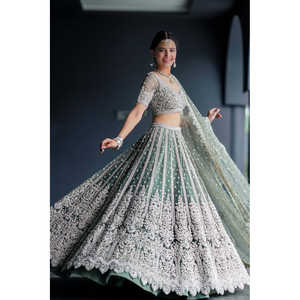 Conjuntos elegantes de ropa de fiesta de diseñador para mujer Lehenga Choli con Dori & Sequence Work - Product Image 1