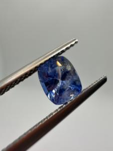 Zafiro Azul Natural 6.5X5.5x4MM 1.40CT Calibrado Corte Cojín Gema Suelta de Ceilán, Sri Lanka para Fabricación de Joyas - Product Image 5