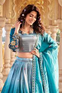 Nuevo Lanzamiento: Lehenga Choli para Fiestas en India, Lehenga Choli de Red para Bodas y Eventos Festivos, Lehenga Choli a Precio de Mayoreo - Product Image 2