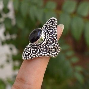 Bague en argent sterling 925 avec pierre précieuse onyx noir, bijou artisanal pour elle, pour un anniversaire - Product Image 3