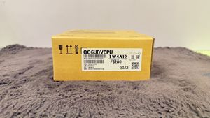 Pour Mitsubishi MELSEC-Q High Q06UDVCPU CPU, contrôle industriel et programmation PLC, disponible en stock - Product Image 3