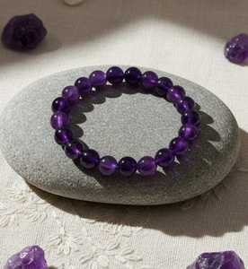 Bracelet en cristal d'améthyste naturelle - Product Image 1