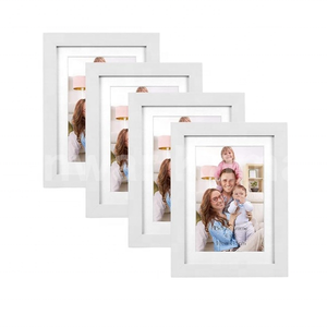 Ensemble de cadres photo en bois blanc délavé, design moderne et élégant, décoration intérieure, cadeau, affichage mural, 4x6, 5x7, 8.5x11, 11x14, personnalisable - Product Image 1