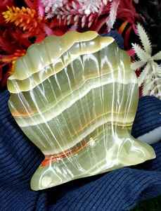 Onyx naturel sculpté en forme de coquille, onyx poli, cristal d'onyx au design unique de coquille, pierres de guérison, onyx décoratif - Product Image 2