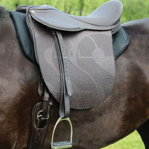 Silla de Montar de Cuero Ecuestre de Alta Calidad con Logotipo Personalizado y Opciones de Personalización - Product Image 2