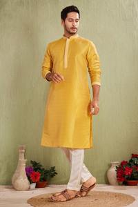 Kurta pour homme de qualité supérieure en coton jaune, coupe ample, tissu en coton doux de qualité supérieure, vêtements ethniques pour fêtes - Product Image 3