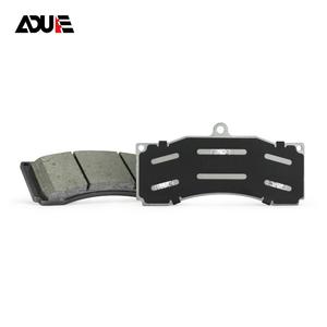 ผ้าเบรคลู่วิ่งบนถนน & แสงเข้ากันได้กับคาลิปเปอร์ CP5060-2/CP5555สำหรับแข่ง - Product Image 1