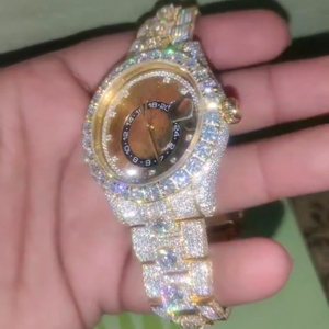 Meilleure vente Montre Moissanite glacée montre à diamant incolore pour hommes meilleure qualité prix de gros - Product Image 1