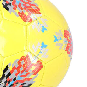 Ballon de football professionnel de qualité supérieure, durable, pour matchs, avec une forte adhérence, écologique, léger, personnalisable et longue durée de vie - Product Image 5