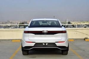 2025 para Toyota Crown Híbrido, Coche de Juguete Atractivo Recién Adquirido - Product Image 3