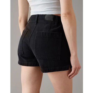 Shorts de mezclilla negros de moda para mujer, estilo boyfriend, sexys, de cintura media, para verano, con doble botón y dobladillo liso, al por mayor. - Product Image 5