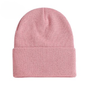Bonnet en tricot personnalisé, style décontracté chic, doux et de qualité supérieure, pour l'hiver – Fabricant OEM de vêtements, marque privée, vente en gros de couvre-chefs - Product Image 4