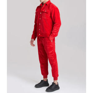 Ensemble de survêtement moderne et tendance, confortable, sweat-shirt et pantalon surdimensionnés, parfait pour les hommes, les femmes, les adolescents et les jeunes adultes - Product Image 2