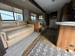 Occasion 2018 P-r-i-m-e T-i-m-e Avenger 28RLS - Product Image 5