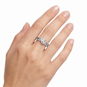 Anillo de compromiso de oro rosa fino con engaste de bisel, tipo F, certificado IGI, 14K, bonito y moderno, para aniversario de boda - Product Image 4
