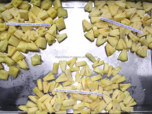 Piña IQF Premium Vietnam Cubos de piña congelada Piña IQF pelada para producción de bebidas de panadería y tiendas minoristas - Product Image 5