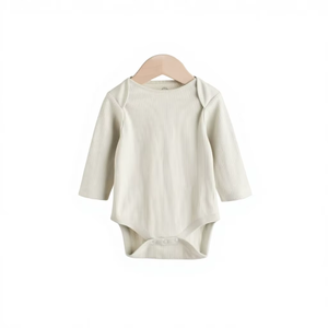 Body de Bebé Personalizado Annamar Clothing, 95% Bambú, 5% Elastano, Estampado, Manga Larga, Botones a Presión, Ecológico, Suave y Elástico - Product Image 1