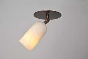Applique murale minimaliste avec abat-jour en marbre, support en laiton, luminaire décoratif d'intérieur - Product Image 6