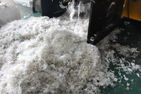 Broyeur à un seul arbre pour le recyclage de sacs tissés, film agricole, plastique PVC, déchets de câbles et plastique usagé