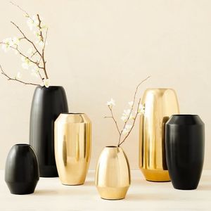 Superior Iron Flower Vase Elegant Decorative Design Perfect For Living Room Wedding <b>Table</b> Floral Arrangement Display - Product Image 3