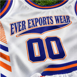 Tenue de basketball personnalisée : Maillot et short blancs avec bordures orange et bleues pour équipes scolaires, de club et de ligue - Product Image 2