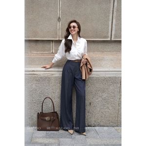 Pantalon large taille haute respirant et ample pour femme, coupe droite, col rabattu, idéal pour le bureau et les trajets quotidiens - Collection Automne Q717 - Product Image 1