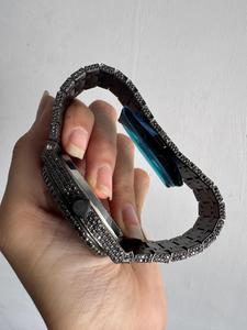 Montre Hip Hop personnalisée de haute qualité en moissanite noire pour hommes, bracelet en acier inoxydable, passe le test du diamant, montre-bracelet populaire - Product Image 5